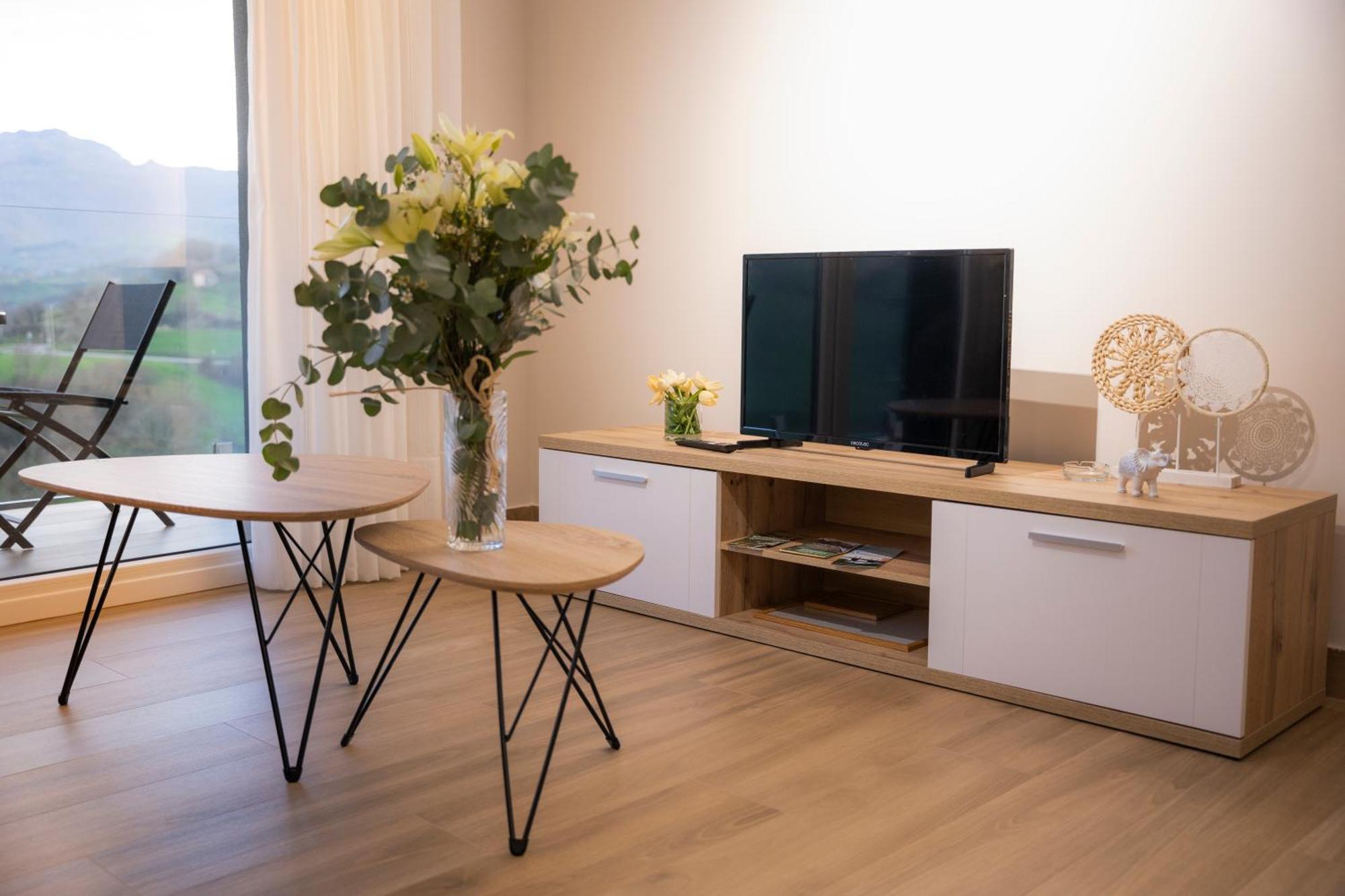 Apartamentos Alto Ubiro Льерганес Экстерьер фото