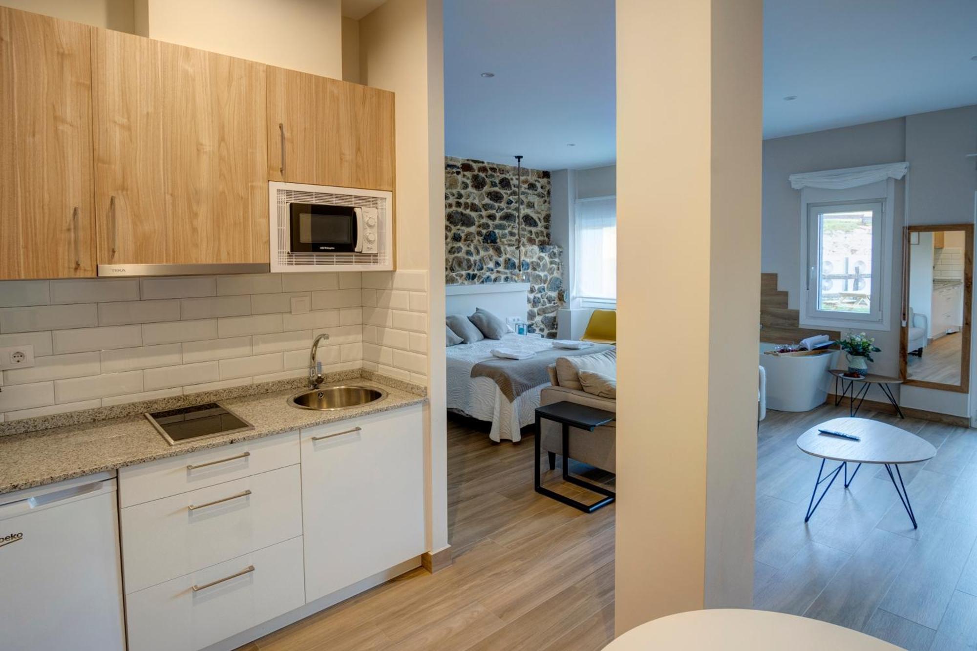 Apartamentos Alto Ubiro Льерганес Экстерьер фото