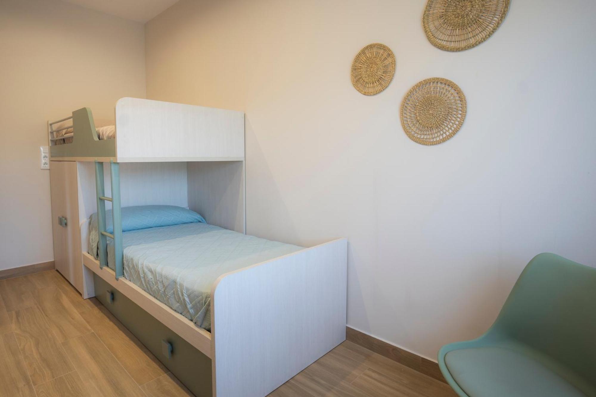 Apartamentos Alto Ubiro Льерганес Экстерьер фото