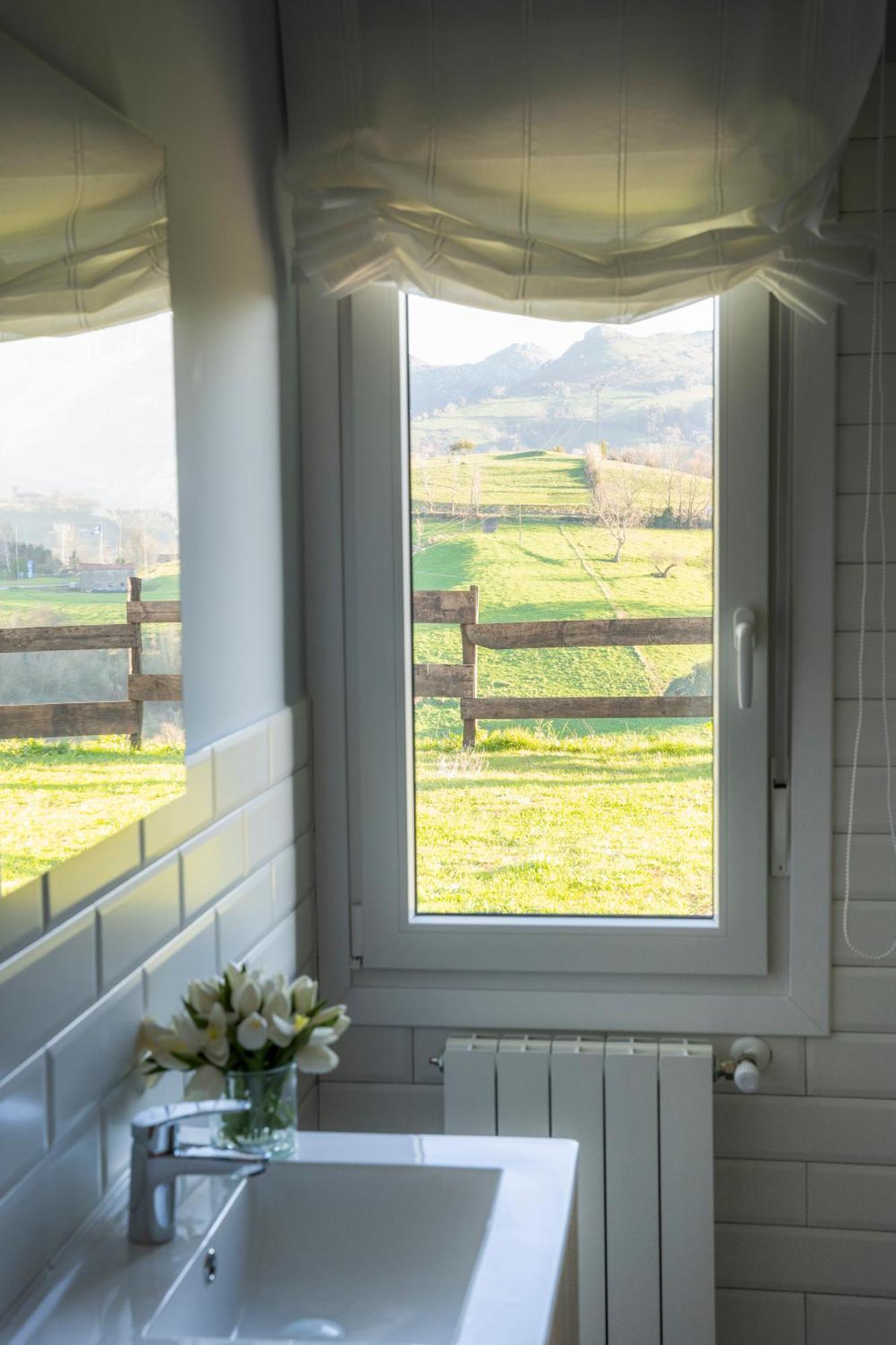 Apartamentos Alto Ubiro Льерганес Экстерьер фото
